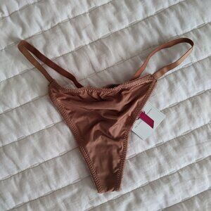 NWT The Little Bra Company - Sascha Thong in Dulce - Size M